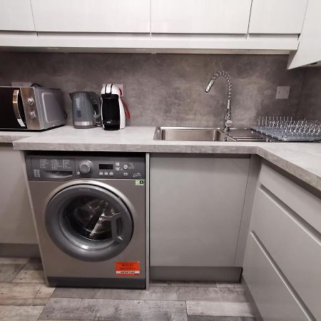 Palaz 2 - 2 Bedroom Flat Edmonton Ngoại thất bức ảnh