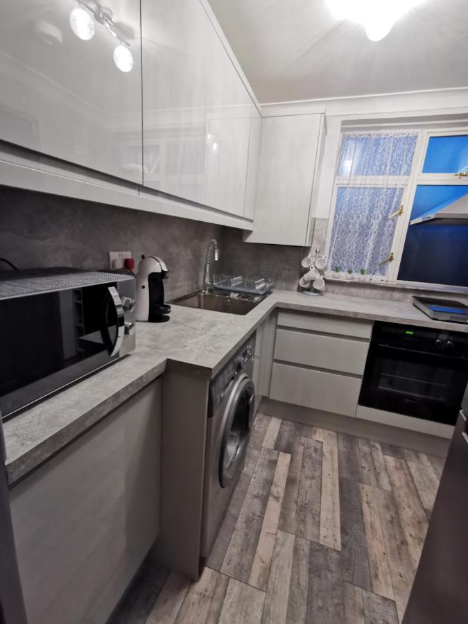 Palaz 2 - 2 Bedroom Flat Edmonton Ngoại thất bức ảnh